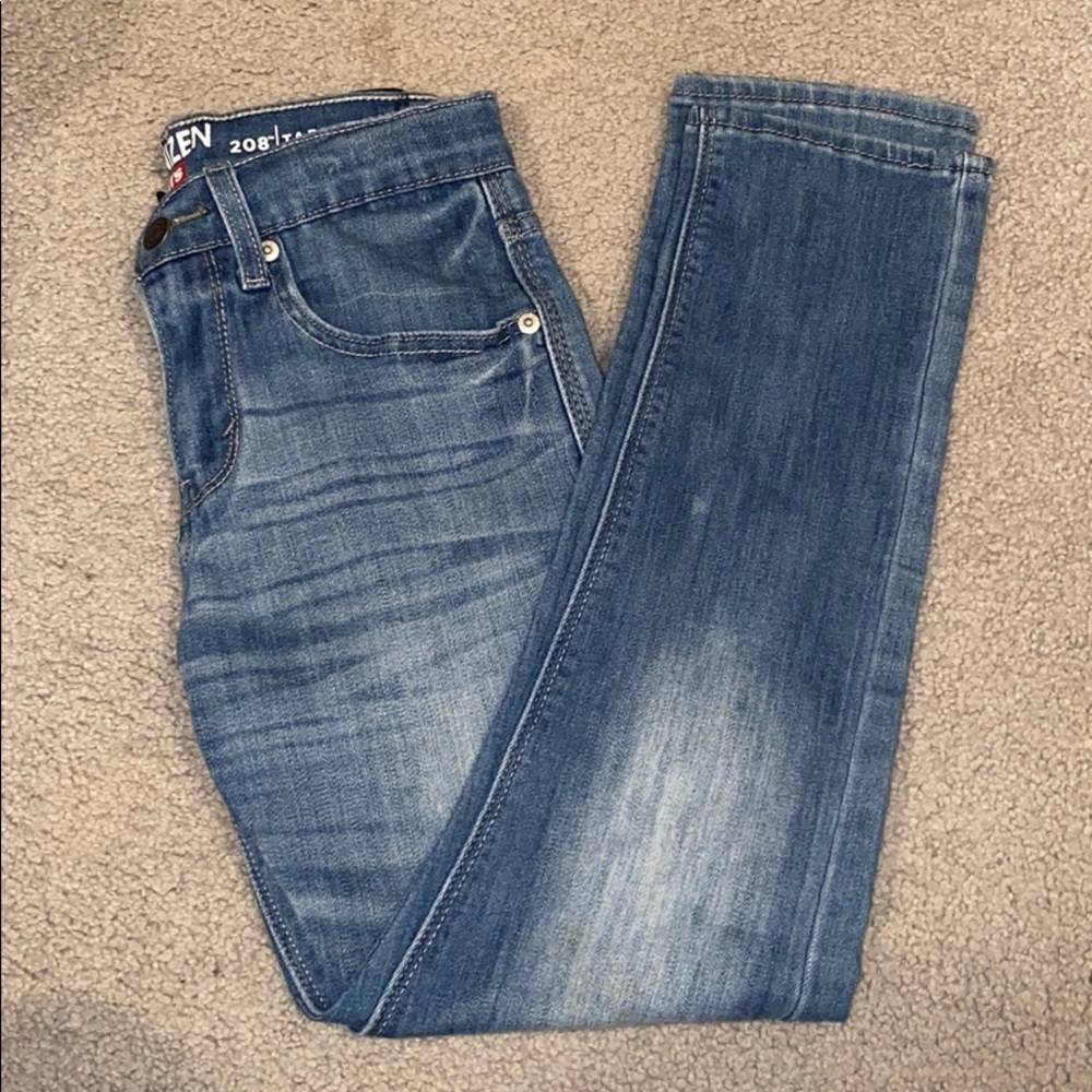 Levi’s Taper Fit